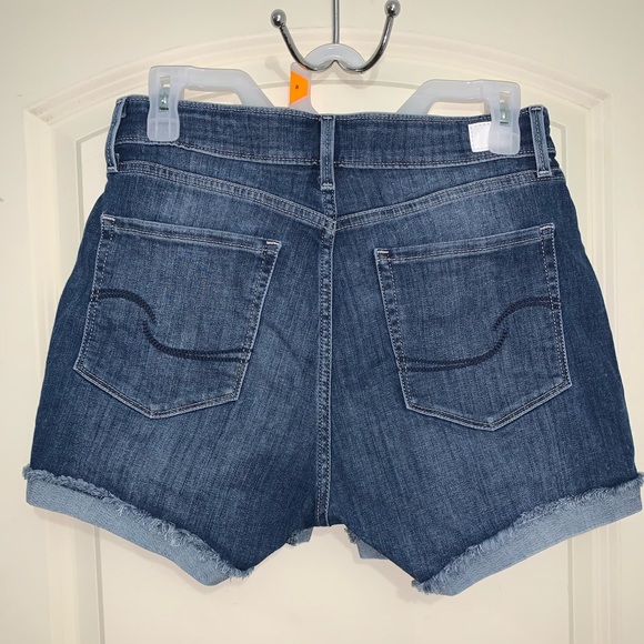 High rise Walmart shorts size 8 - Picture 2 of 4